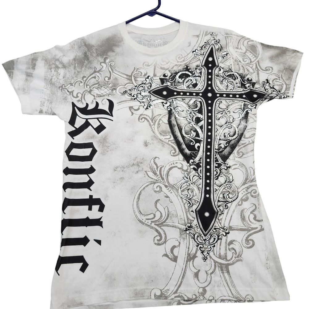 Y2K Mens Graphic T-Shirt White Black Ornate Cross Griffins MMA Style Size M